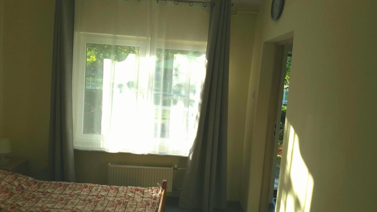 Dom Joanna Bed & Breakfast Dziwnów Екстериор снимка