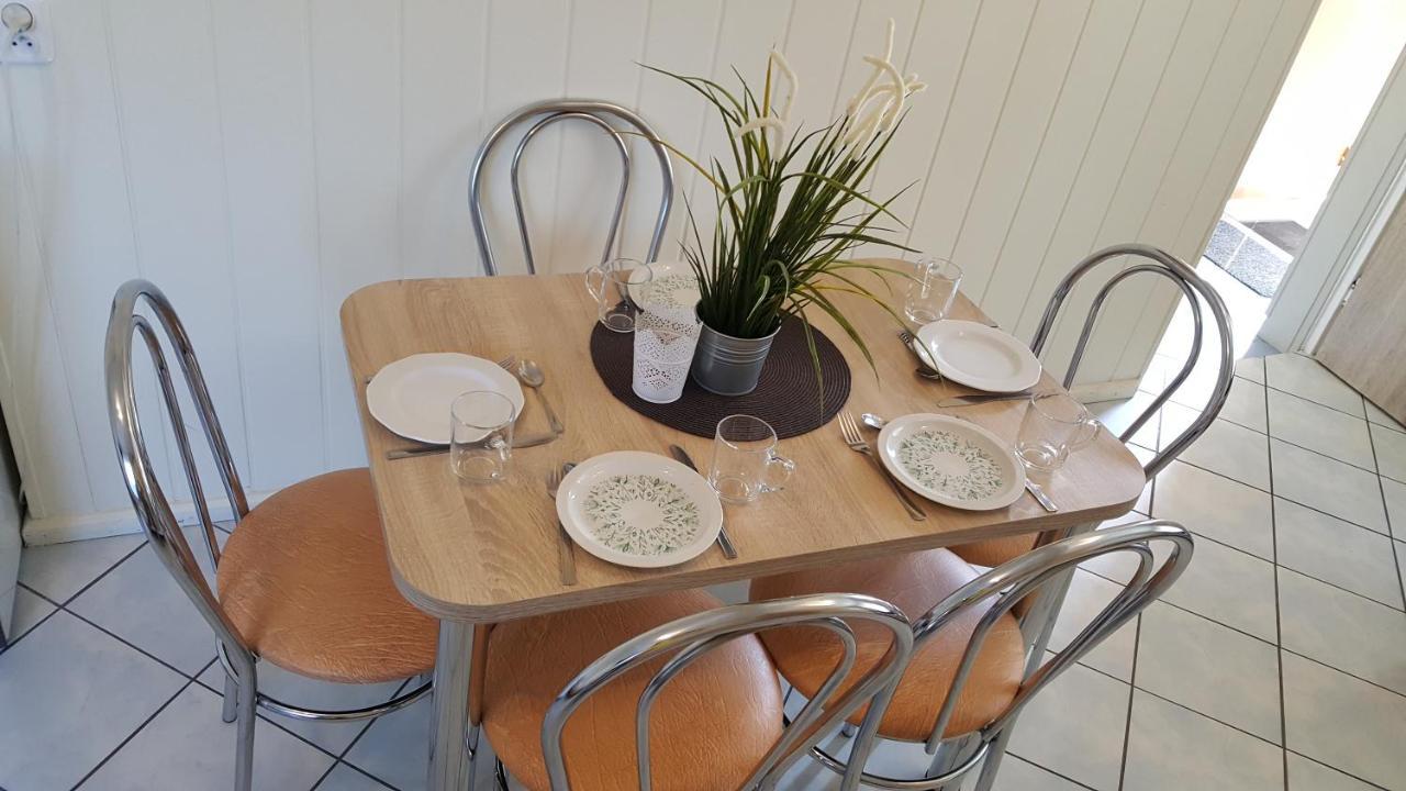Dom Joanna Bed & Breakfast Dziwnów Екстериор снимка